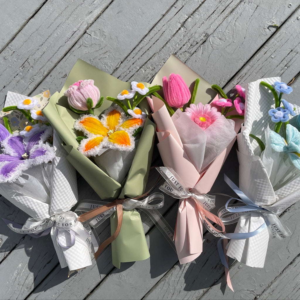 Various Colors Surprise Pipe Cleaner Flower Bouquet Handmade in Auckland