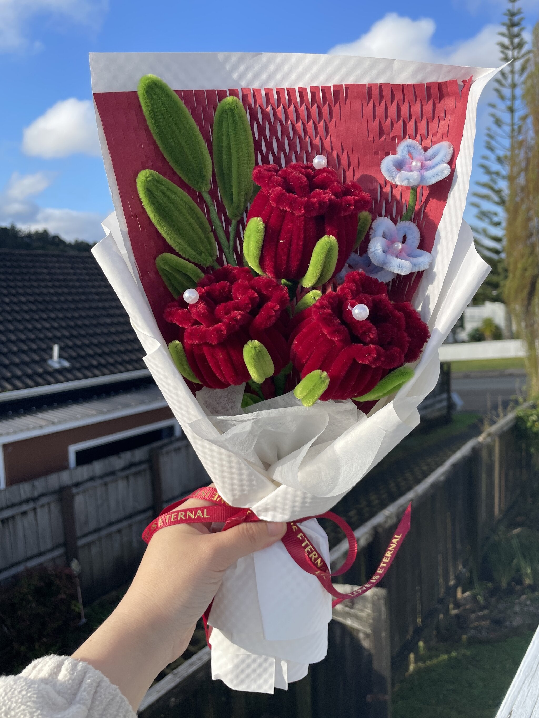 Handmade Pipe Cleaner Rose Bouquets Small & Medium Sizes