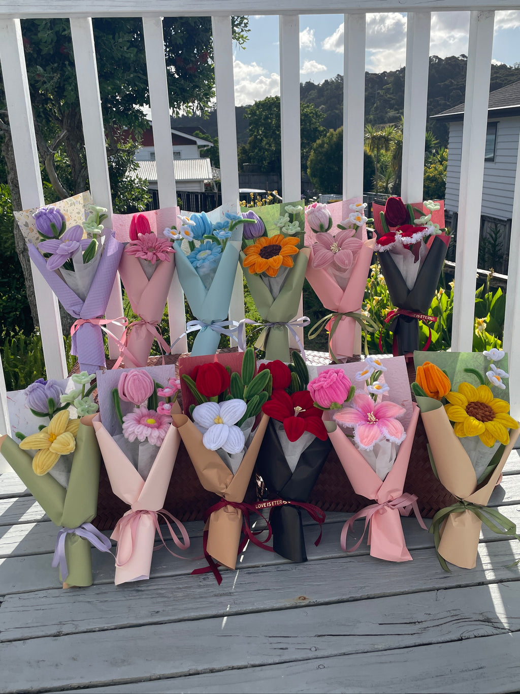 Various Colors Surprise Pipe Cleaner Flower Bouquet Handmade in Auckland
